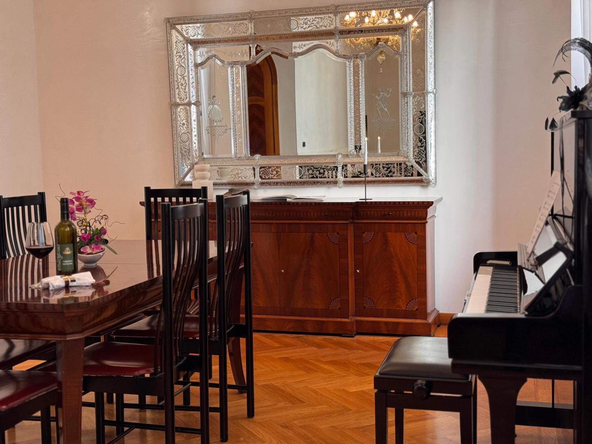 Lejlighed Nama Boutique