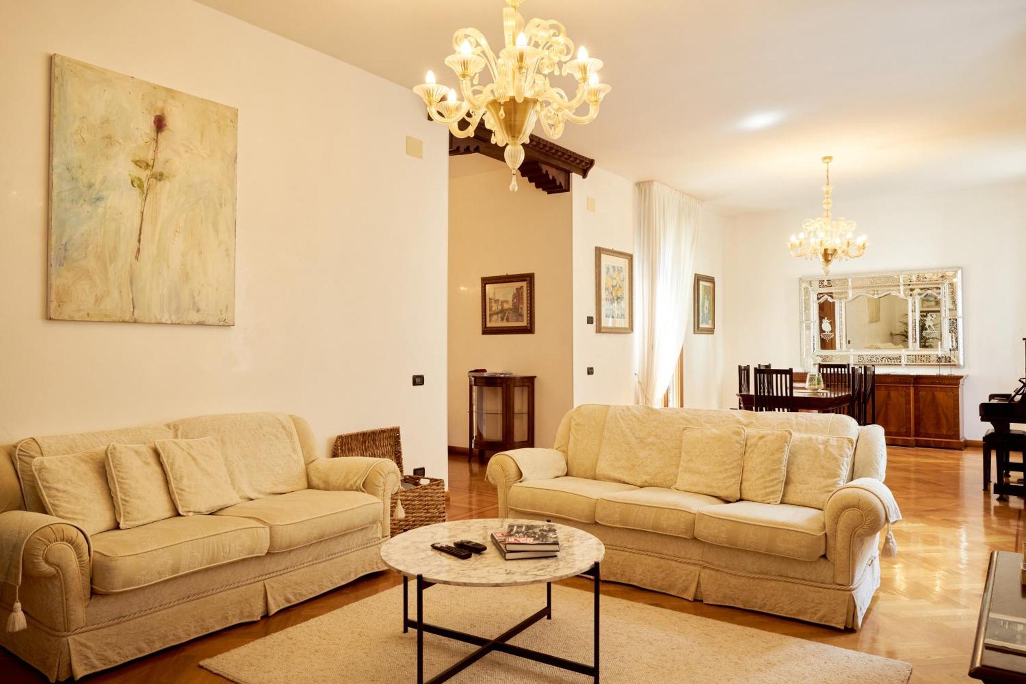 Lejlighed Nama Boutique